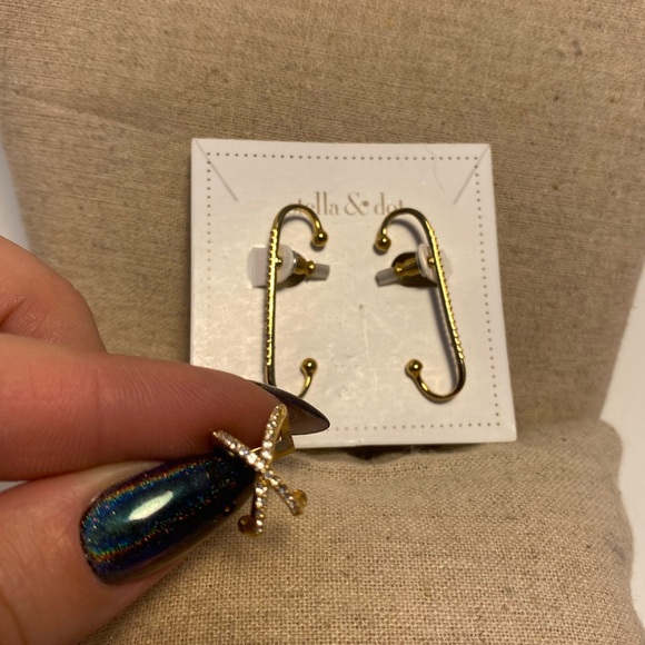 STELLA & DOT- Emory Pave Earring Set - Picture 3 of 5